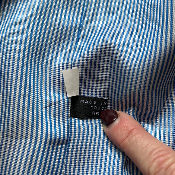 Tommy Hilfiger black two pocket 5 button vest like new 100% wool - Picture 5 of 8